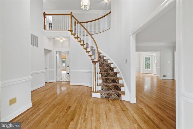 26 GREY PEBBLE CT, Darnestown, MD 20874