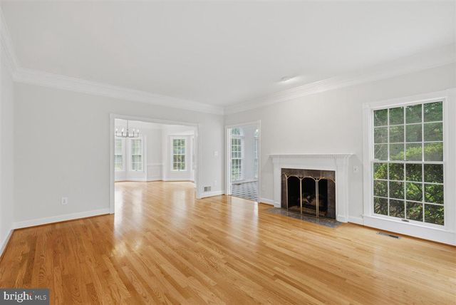 26 GREY PEBBLE CT, Darnestown, MD 20874