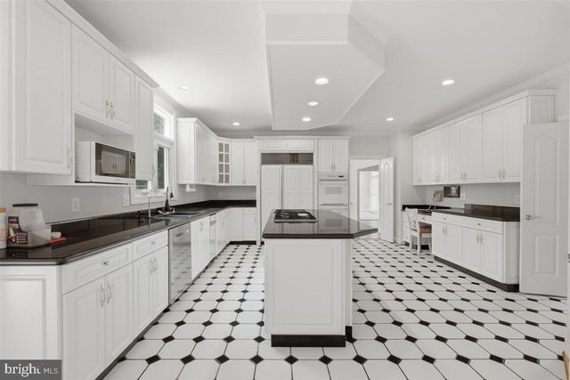 26 GREY PEBBLE CT, Darnestown, MD 20874