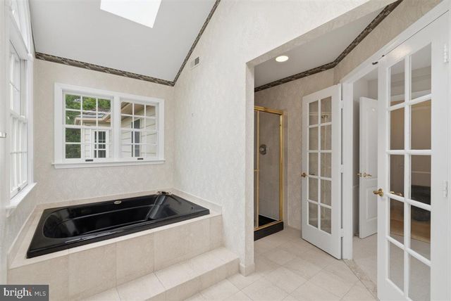 26 GREY PEBBLE CT, Darnestown, MD 20874