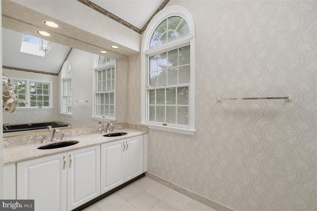 26 GREY PEBBLE CT, Darnestown, MD 20874