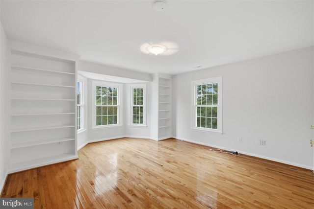 26 GREY PEBBLE CT, Darnestown, MD 20874