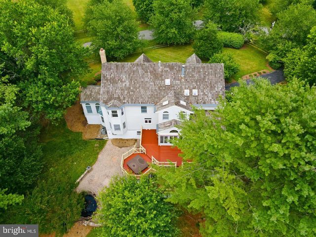 26 GREY PEBBLE CT, Darnestown, MD 20874