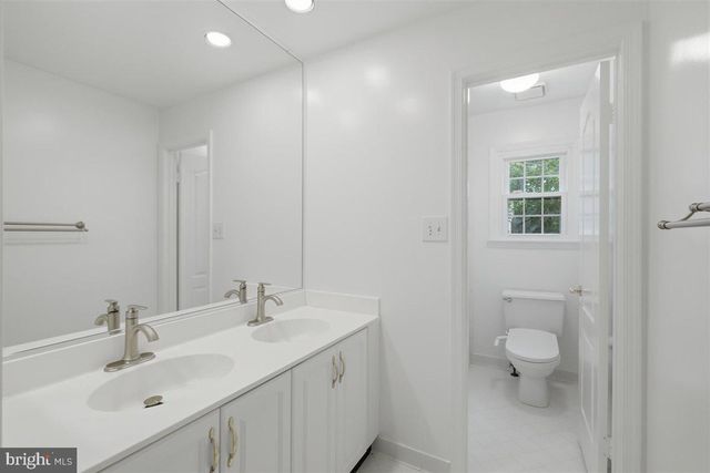 26 GREY PEBBLE CT, Darnestown, MD 20874