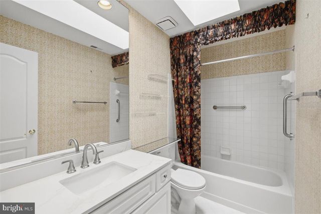26 GREY PEBBLE CT, Darnestown, MD 20874