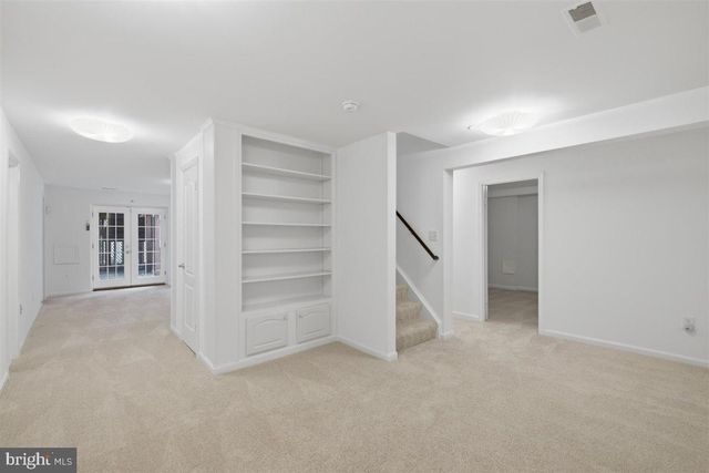 26 GREY PEBBLE CT, Darnestown, MD 20874
