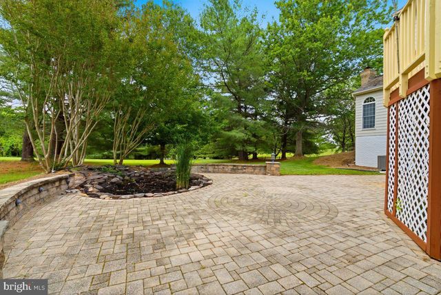 26 GREY PEBBLE CT, Darnestown, MD 20874