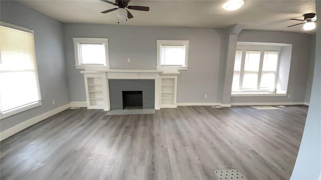 4440 Olive Street, Kansas City, MO 64130
