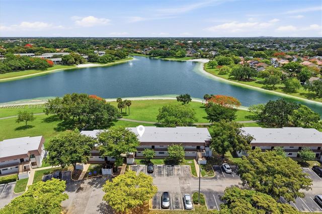 14873 SW 104th St 6-203, Miami, FL 33196