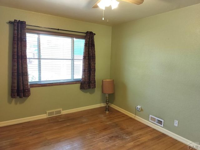 518 W 25th St, Pueblo, CO 81003