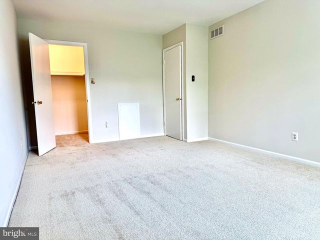 65 WOODBINE CT, Horsham, PA 19044