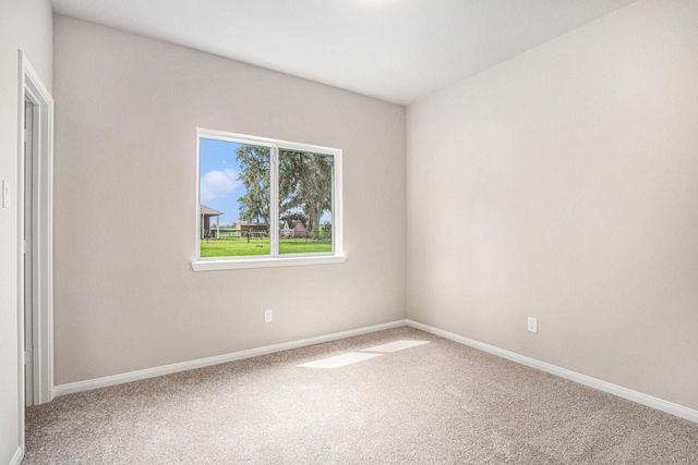 2102 Twin Lakes Boulevard, West Columbia, TX 77486