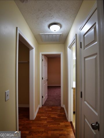 105 Redwood Drive, Lagrange, GA 30240