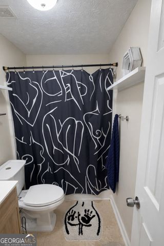 105 Redwood Drive, Lagrange, GA 30240