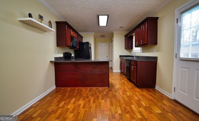 105 Redwood Drive, Lagrange, GA 30240