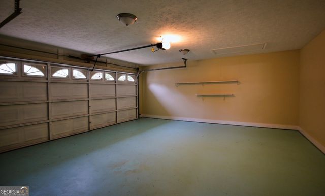 105 Redwood Drive, Lagrange, GA 30240