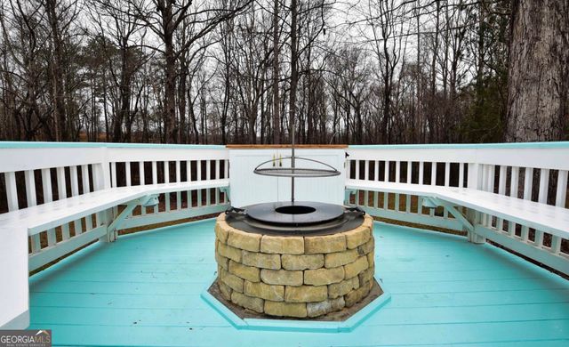 105 Redwood Drive, Lagrange, GA 30240