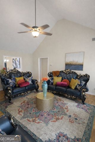 105 Redwood Drive, Lagrange, GA 30240