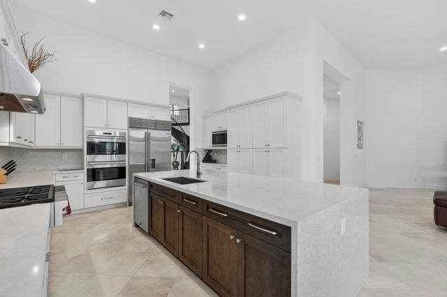 6980 NW 28th Avenue, Boca Raton, FL 33496