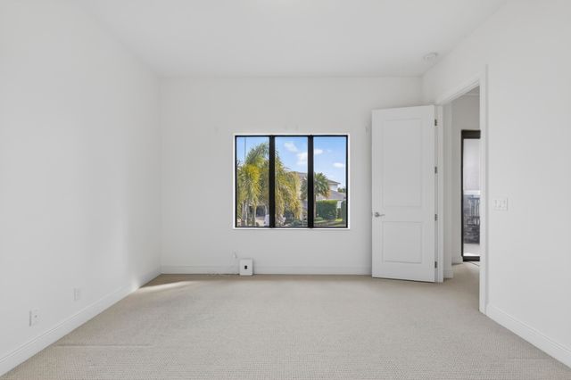 6980 NW 28th Avenue, Boca Raton, FL 33496