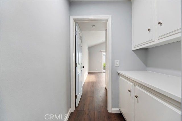 25075 Owens Lake, Lake Forest (el Toro), CA 92630