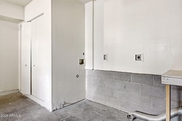 1621 N 39TH Drive, Show Low, AZ 85901