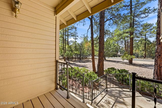 1621 N 39TH Drive, Show Low, AZ 85901