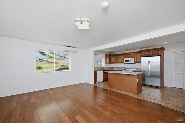 6935 Echo Dr, Kelseyville, CA 95451