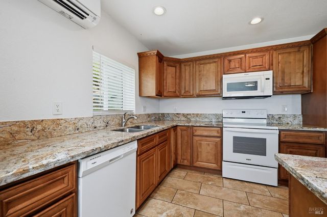 6935 Echo Dr, Kelseyville, CA 95451