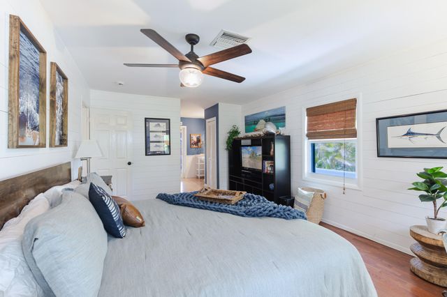 W 17176 Bonita Lane, Sugarloaf Key, FL 33042