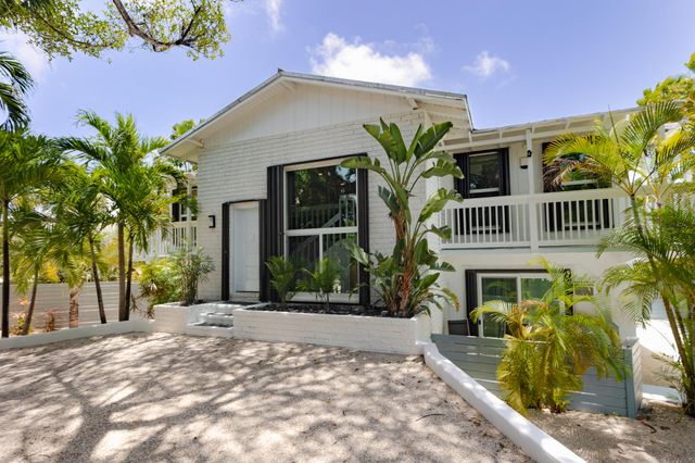 W 17176 Bonita Lane, Sugarloaf Key, FL 33042