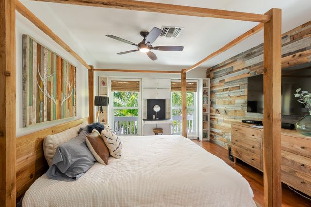 W 17176 Bonita Lane, Sugarloaf Key, FL 33042