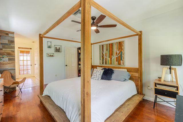 W 17176 Bonita Lane, Sugarloaf Key, FL 33042