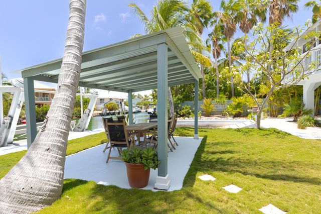 W 17176 Bonita Lane, Sugarloaf Key, FL 33042