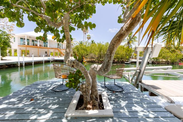 W 17176 Bonita Lane, Sugarloaf Key, FL 33042