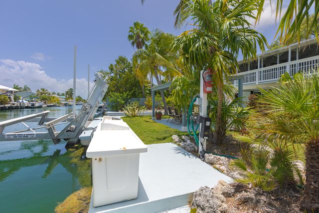 W 17176 Bonita Lane, Sugarloaf Key, FL 33042