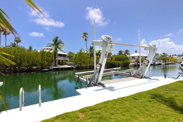 W 17176 Bonita Lane, Sugarloaf Key, FL 33042