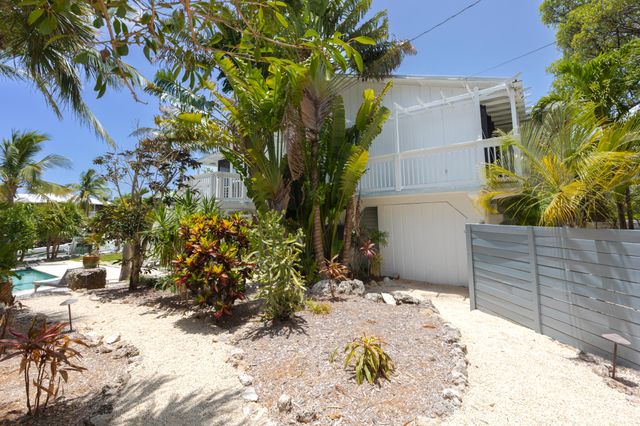 W 17176 Bonita Lane, Sugarloaf Key, FL 33042