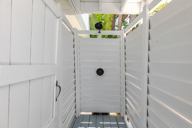 W 17176 Bonita Lane, Sugarloaf Key, FL 33042