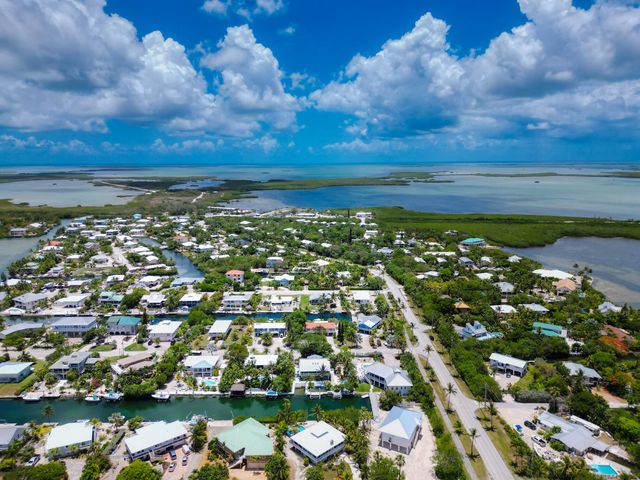 W 17176 Bonita Lane, Sugarloaf Key, FL 33042