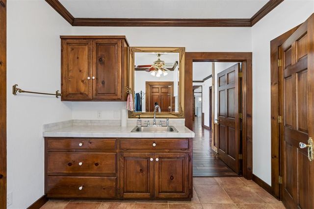 1401 Oklahoma Avenue, Norman, OK 73071