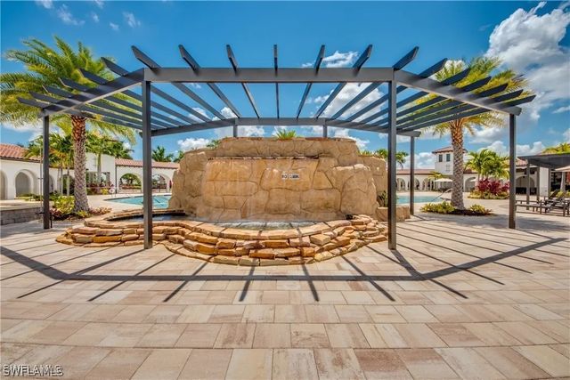 11592 Shady Blossom DR, Fort Myers, FL 33913