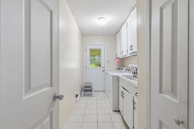 106 Dogwood Ln, Marshall, TX 75672