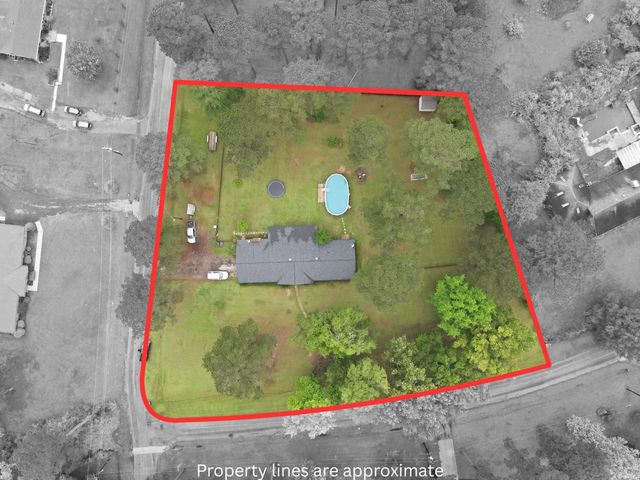 106 Dogwood Ln, Marshall, TX 75672