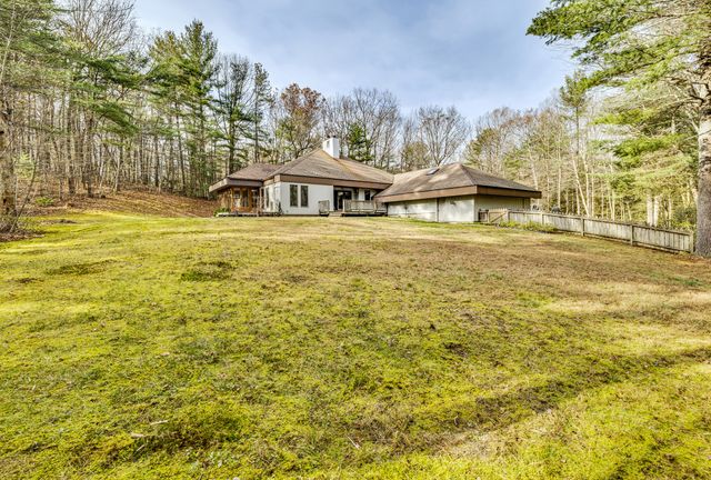 1 Northcrest Drive, Granby, CT 06060