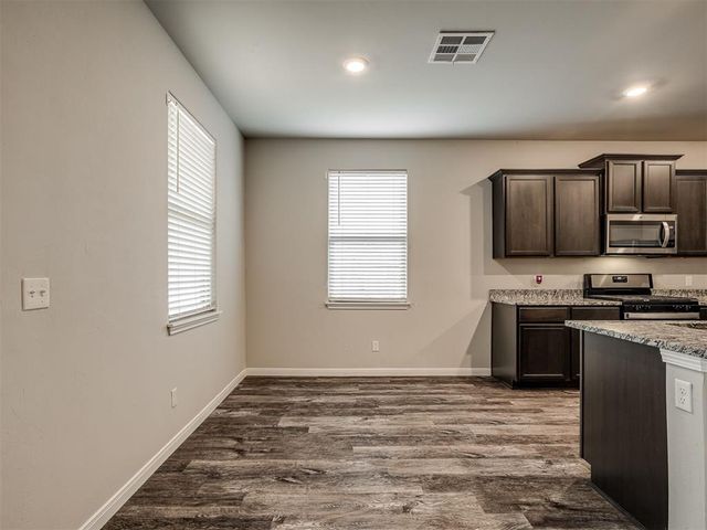 901 NW 3rd Street, Newcastle, OK 73065