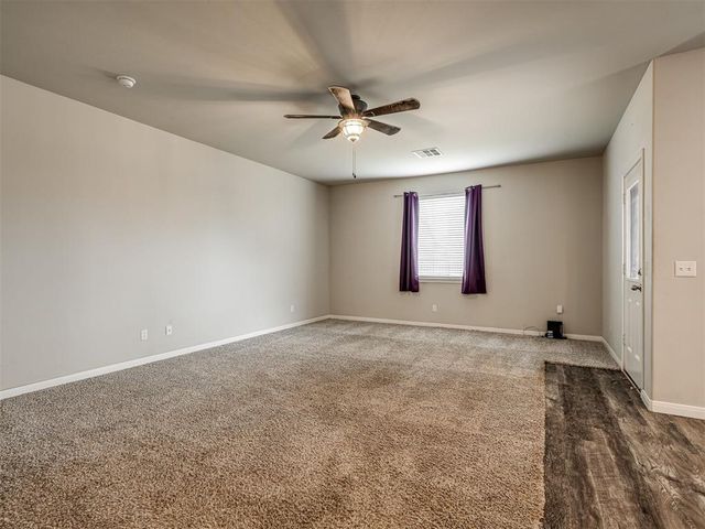 901 NW 3rd Street, Newcastle, OK 73065