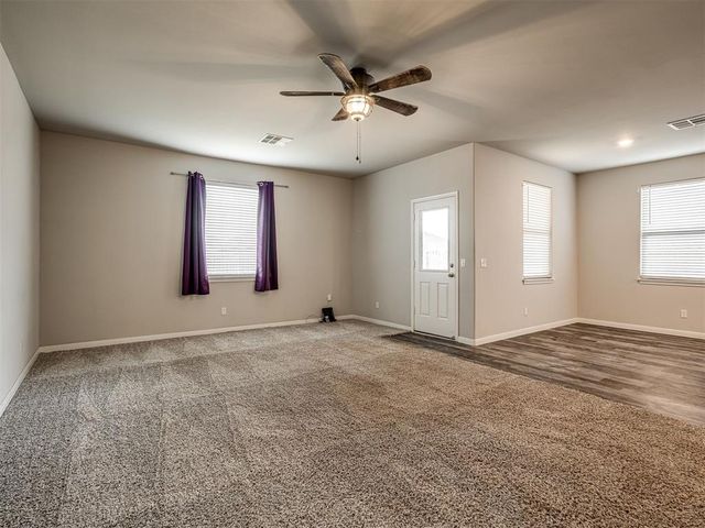 901 NW 3rd Street, Newcastle, OK 73065