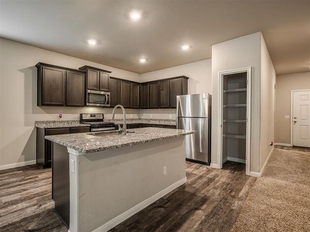 901 NW 3rd Street, Newcastle, OK 73065
