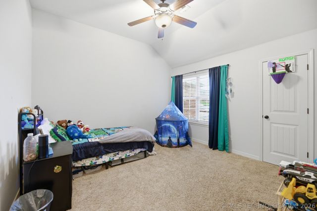 6802 N 128th Court E, Owasso, OK 74055